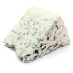 Сыр Монт Блю с голубой плесенью от Фермы Деревня (в/у 200-250г), кг